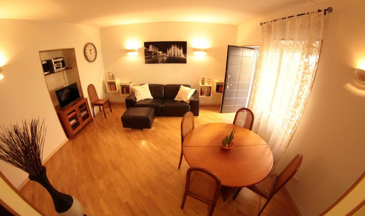 B&B Terrazza Baires - In The Heart Of Milano Eksteriør billede